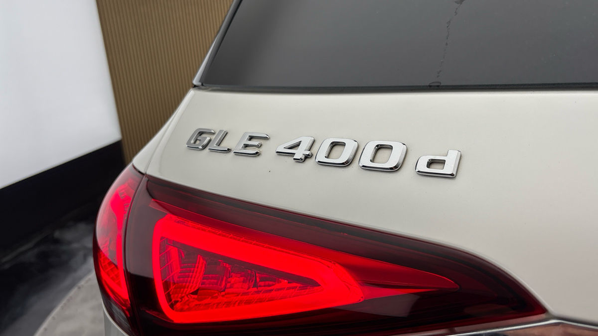 Mercedes-Benz GLE Image 36