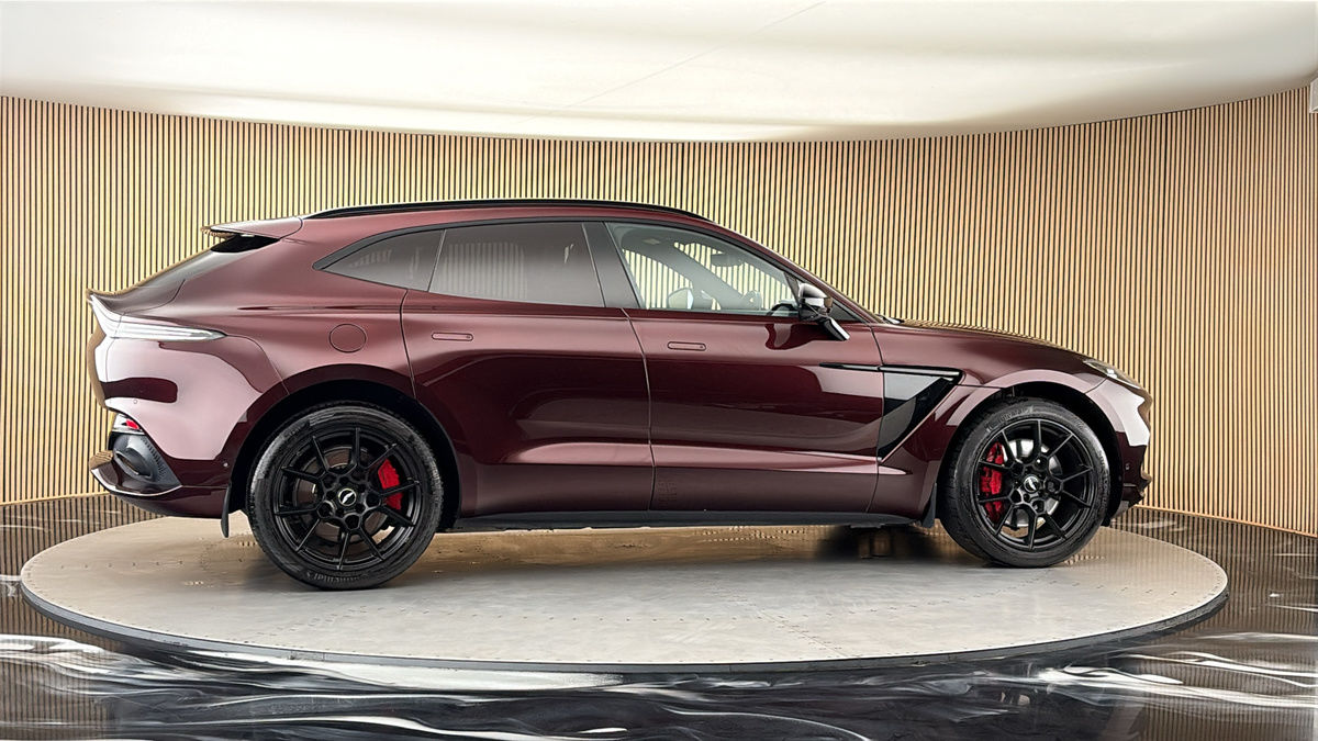 More views of Aston Martin DBX