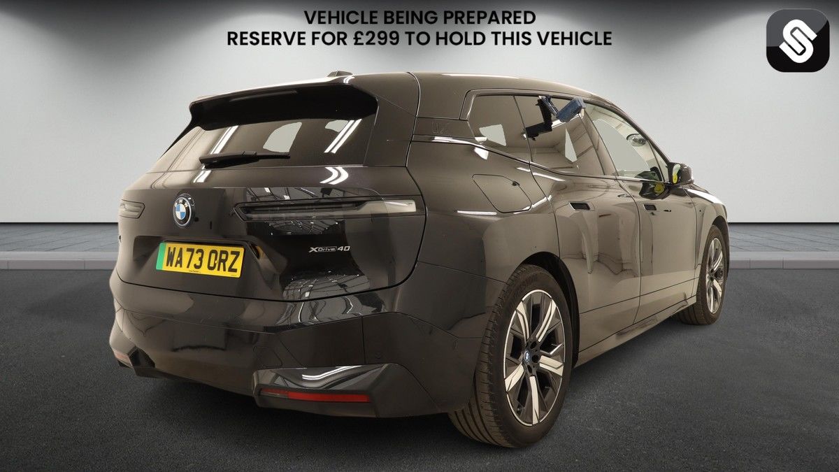 BMW iX Image 4