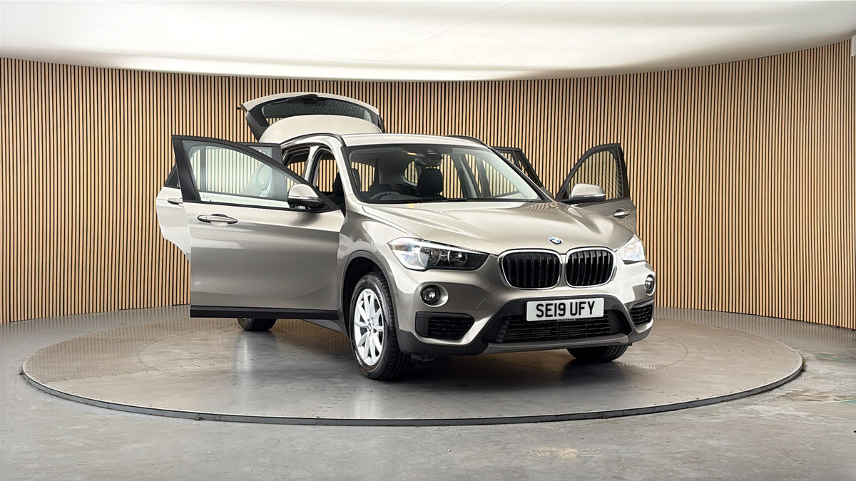 More views of BMW X1