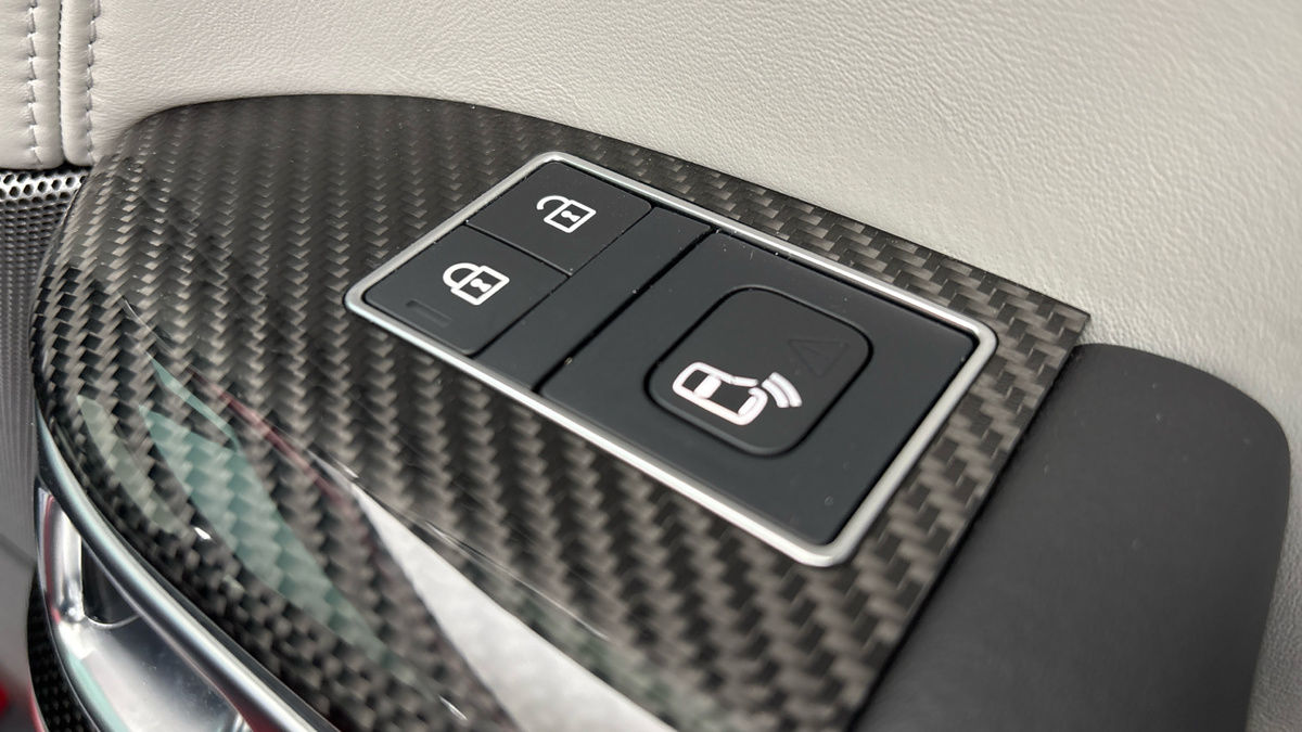 Land Rover Range Rover Sport Urban Image 31