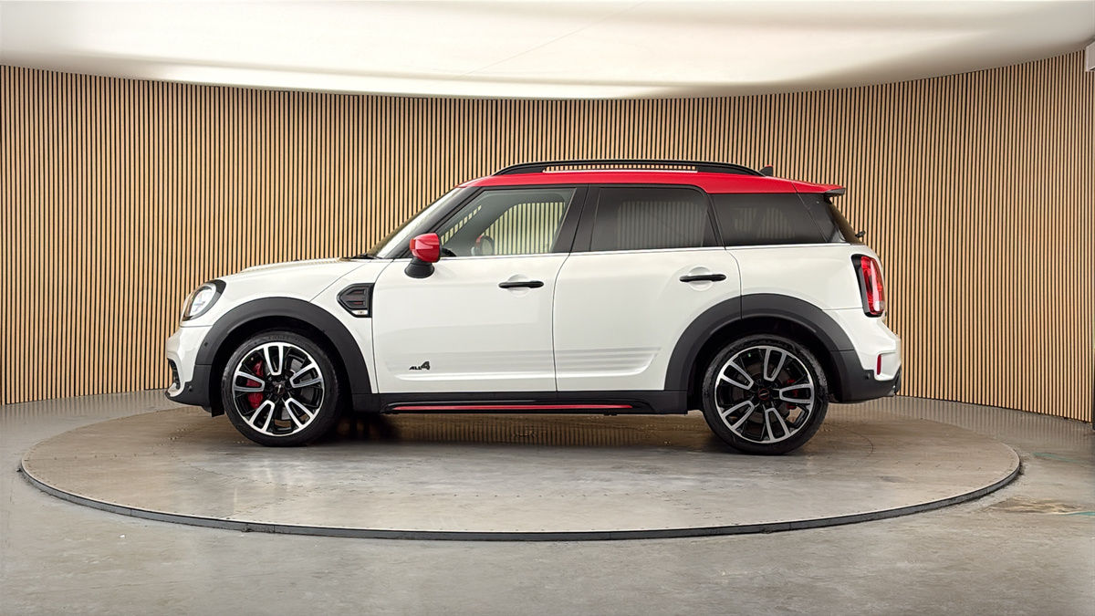 More views of MINI Countryman