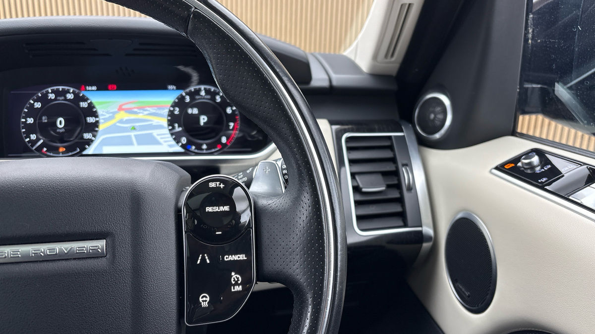 Land Rover Range Rover Sport Image 14