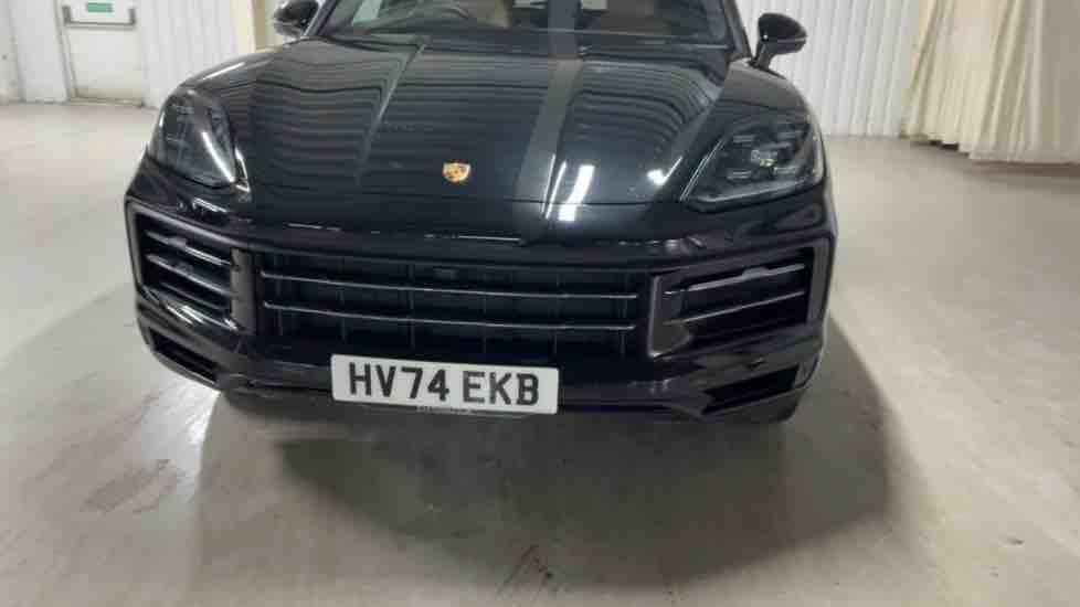 More views of Porsche Cayenne