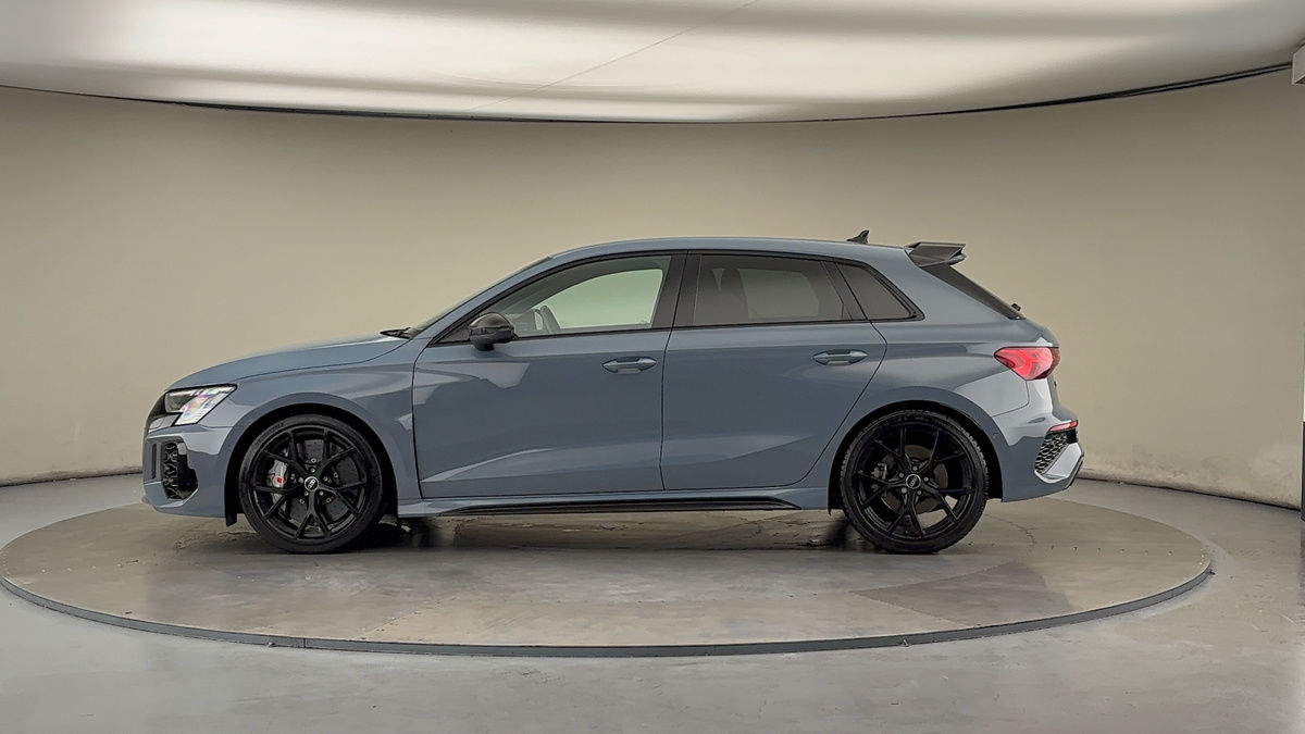 Audi RS3 Image 15