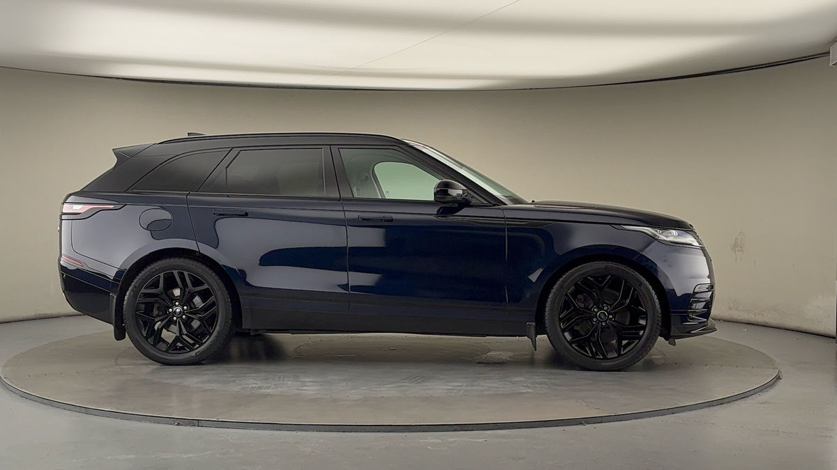 More views of Land Rover Range Rover Velar