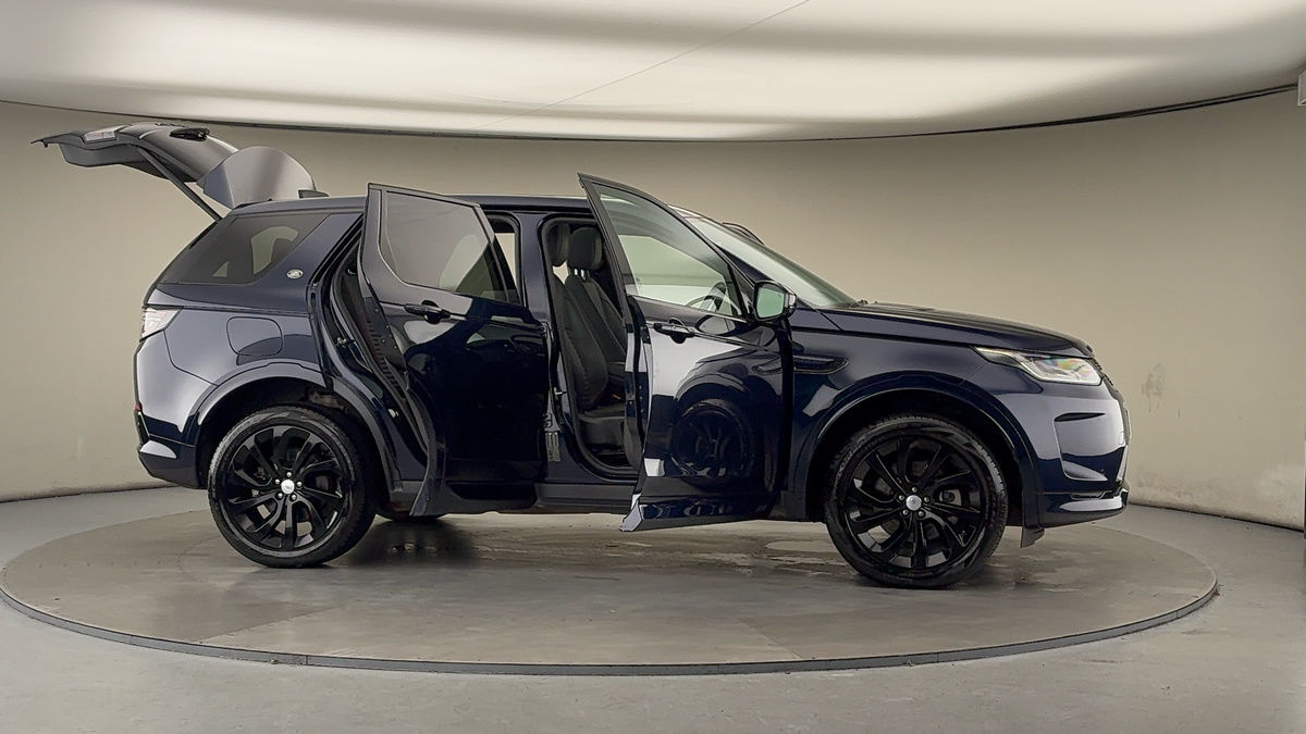 More views of Land Rover Discovery Sport