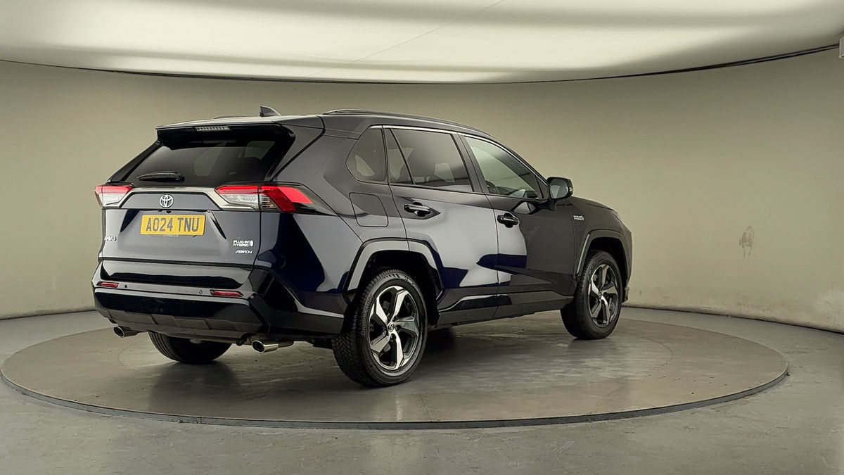 More views of Toyota RAV4