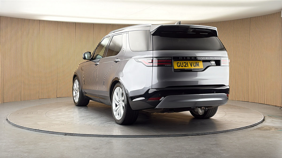 More views of Land Rover Discovery