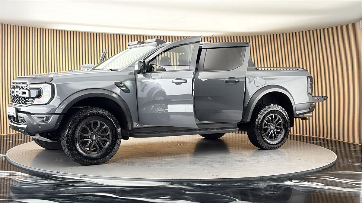 More views of Ford Ranger