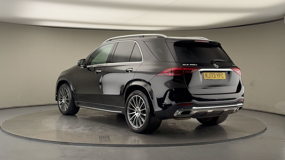 Mercedes-Benz GLE Image 2