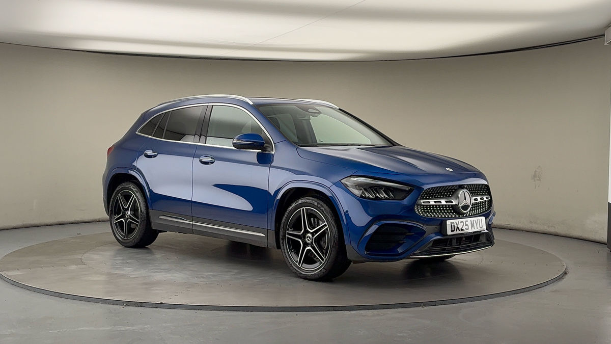 More views of Mercedes-Benz GLA