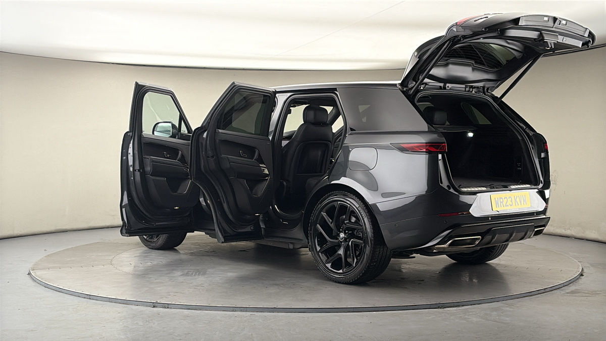 More views of Land Rover Range Rover Sport