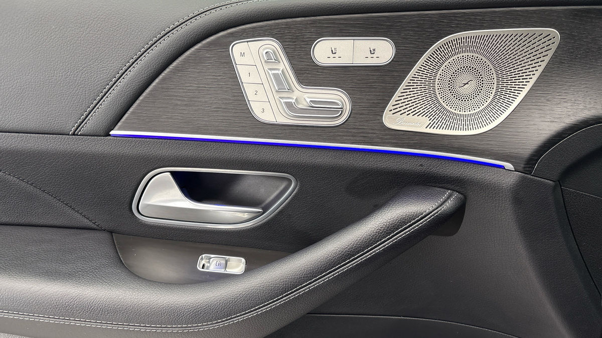 Mercedes-Benz GLS Image 19