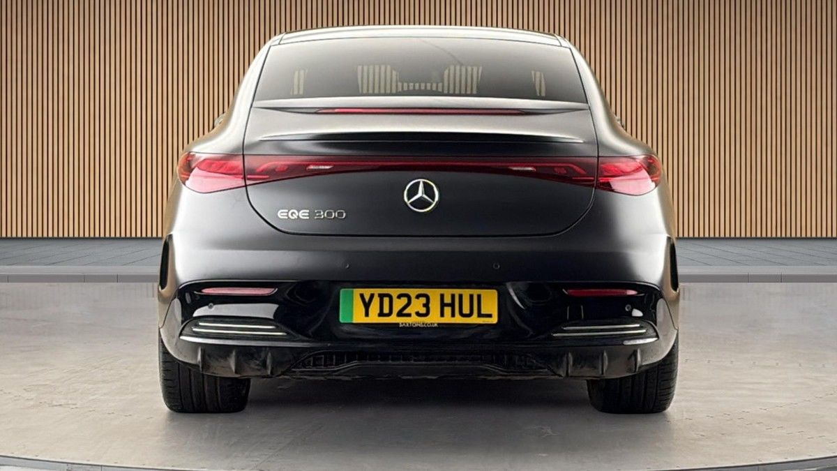 Mercedes-Benz EQE Image 4