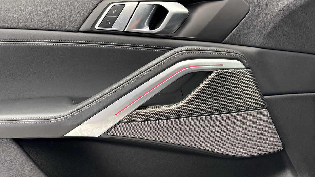 BMW X6 Image 19