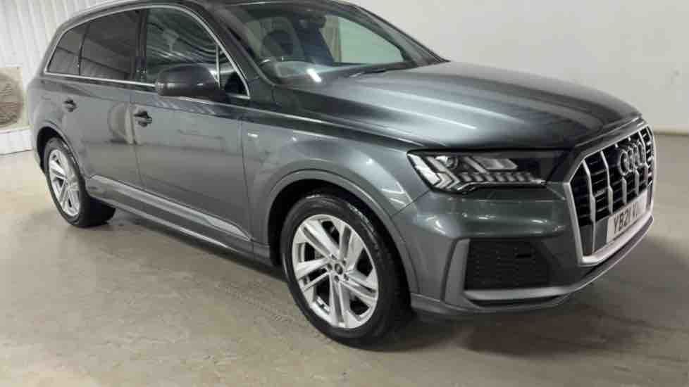More views of Audi Q7