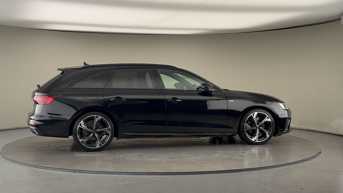 More views of Audi A4 Avant