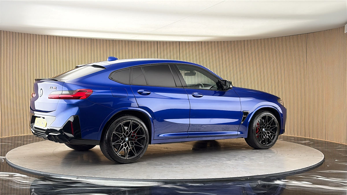 More views of BMW X4 M