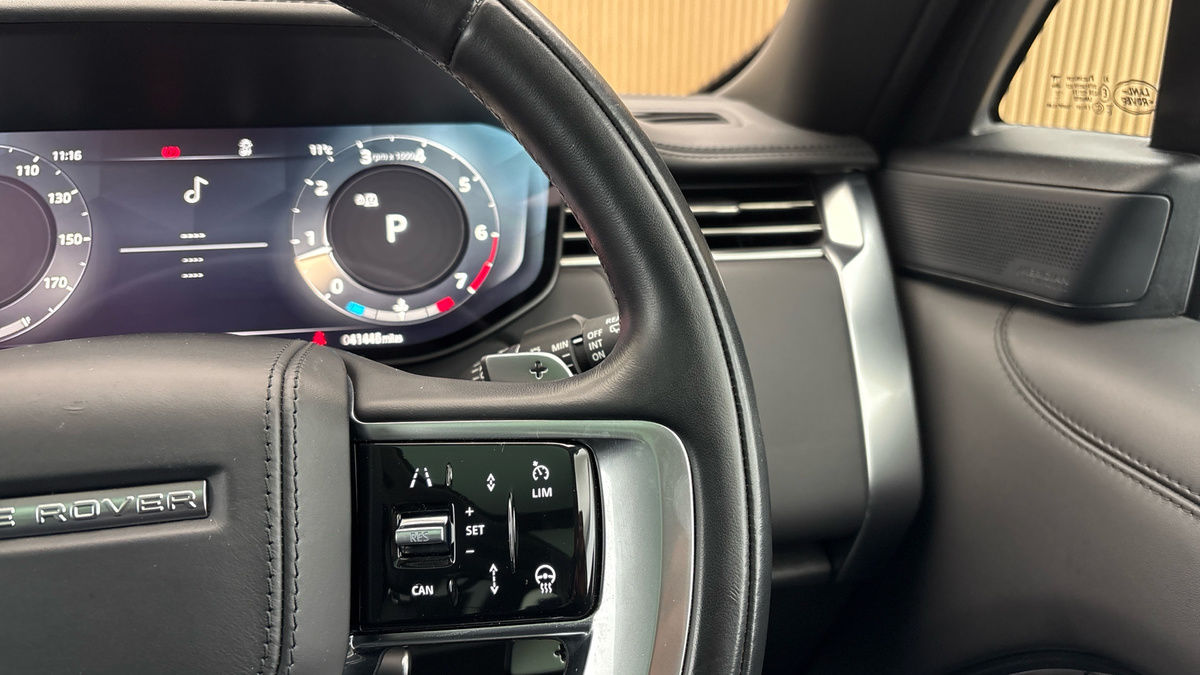 Land Rover Range Rover Image 14