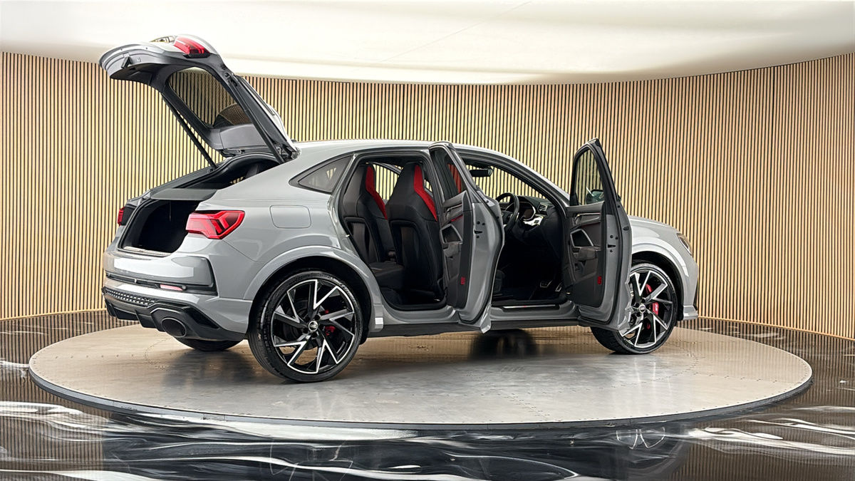 More views of Audi RS Q3