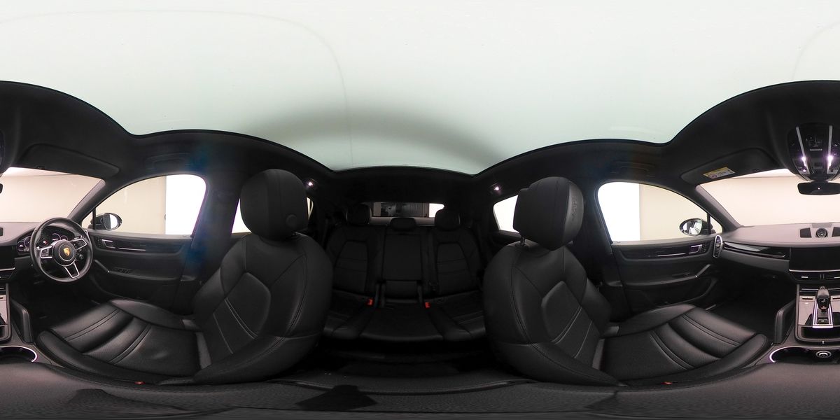 More views of Porsche Cayenne