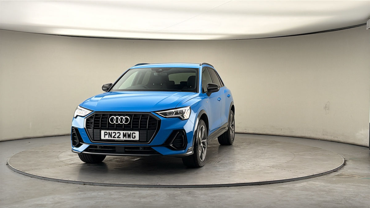 More views of Audi Q3