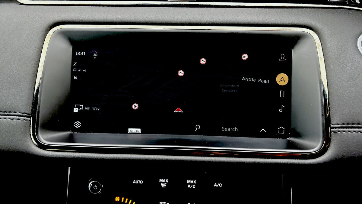 Land Rover Range Rover Evoque Image 17