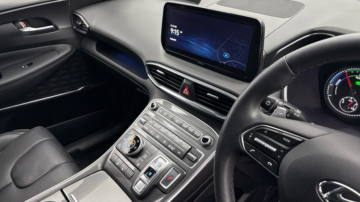Hyundai Santa Fe Image 18