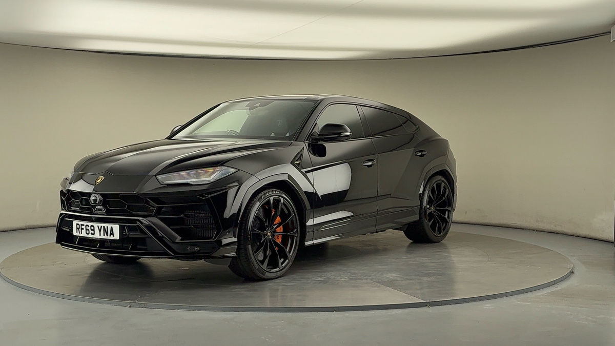 More views of Lamborghini Urus