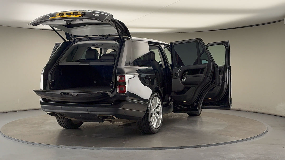 More views of Land Rover Range Rover