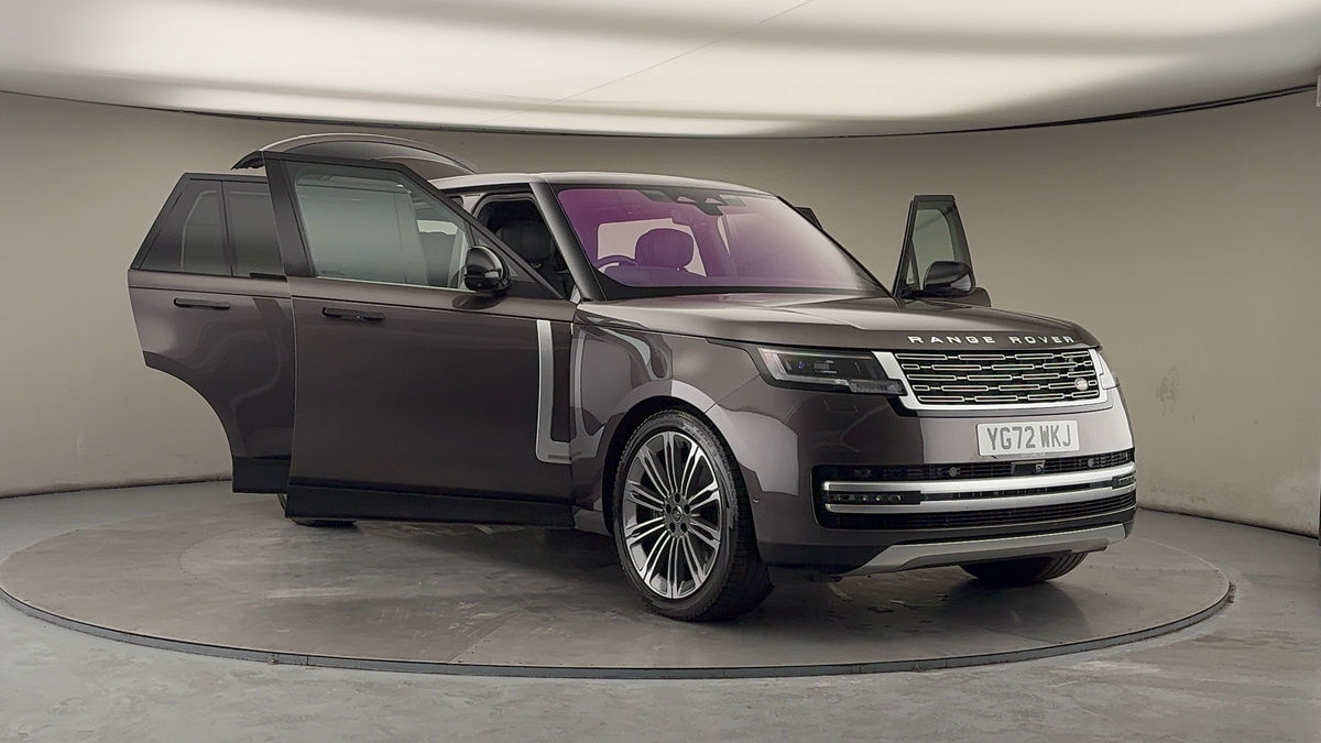 More views of Land Rover Range Rover