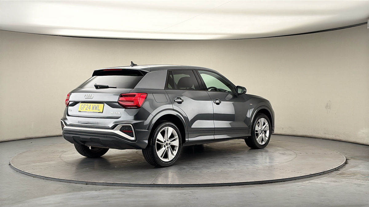 Audi Q2 Image 21