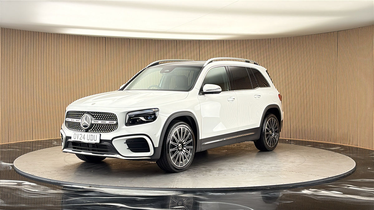 More views of Mercedes-Benz GLB