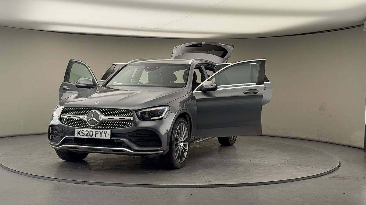 More views of Mercedes-Benz GLC