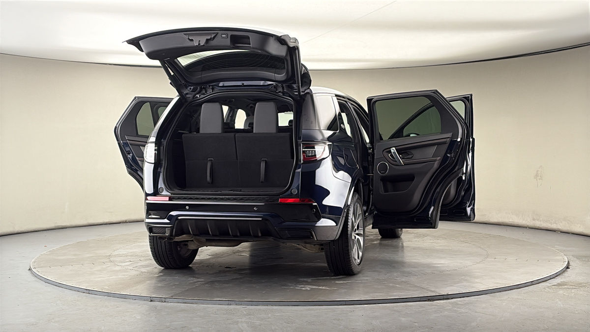 More views of Land Rover Discovery Sport