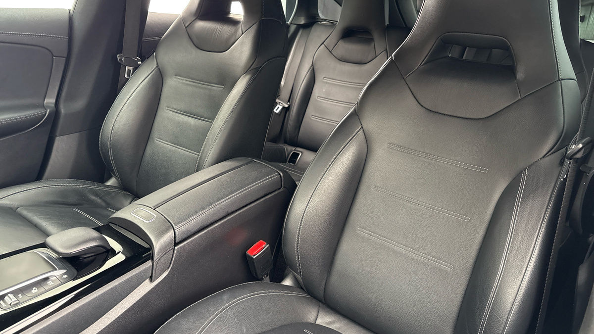 Mercedes-Benz CLA Image 7