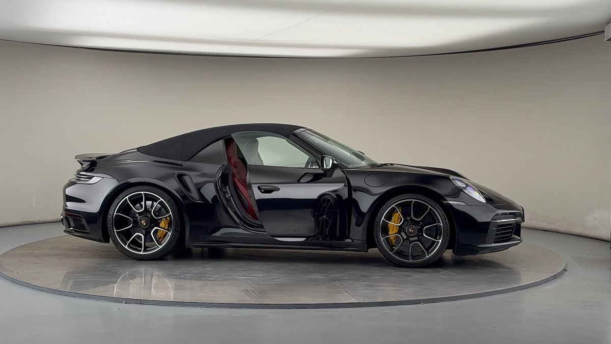 More views of Porsche 911