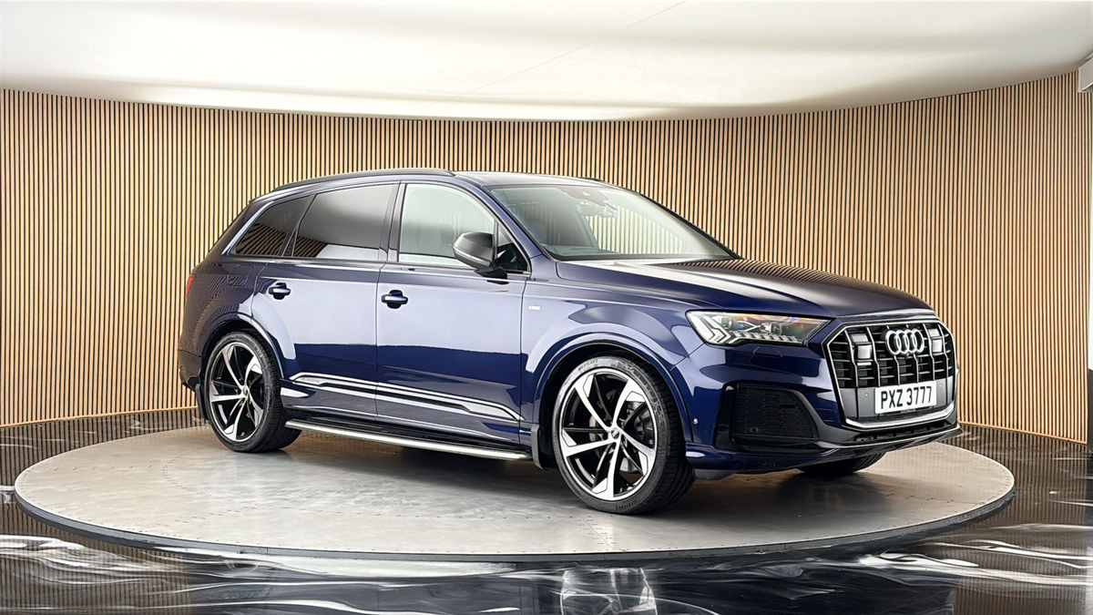 More views of Audi Q7