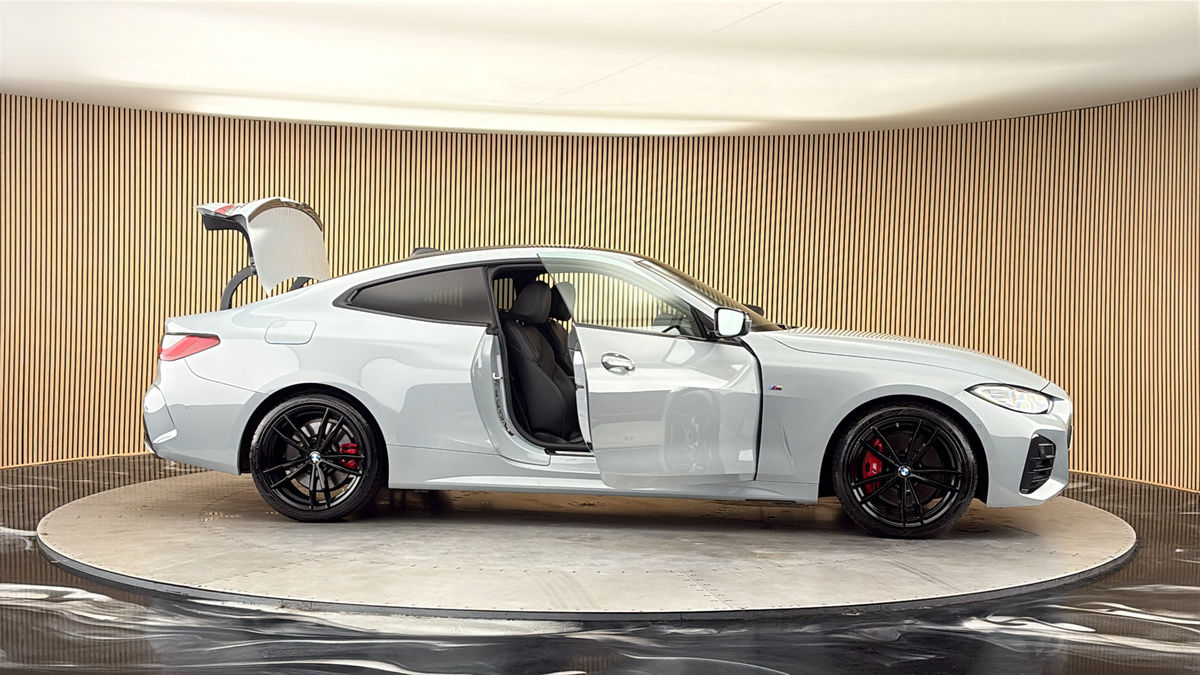 More views of BMW 4 Series