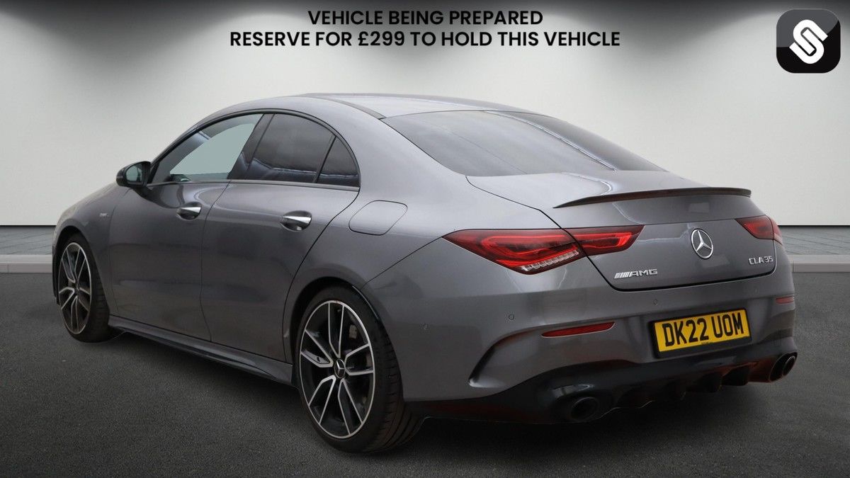 Mercedes-Benz CLA Image 3