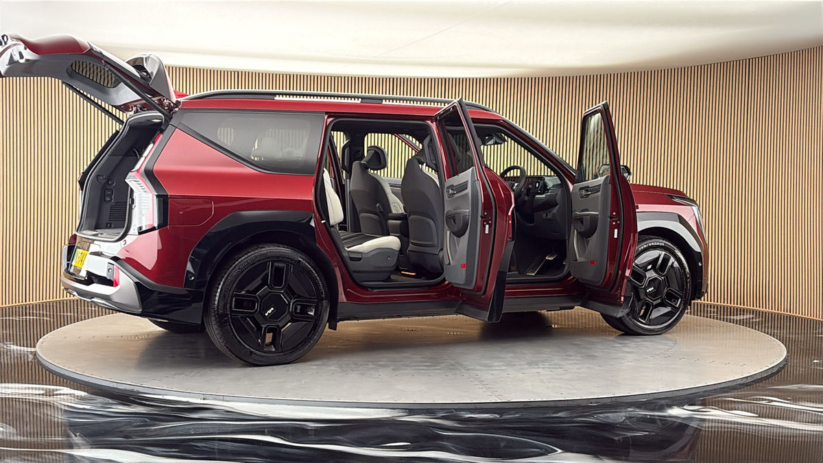 More views of Kia EV9