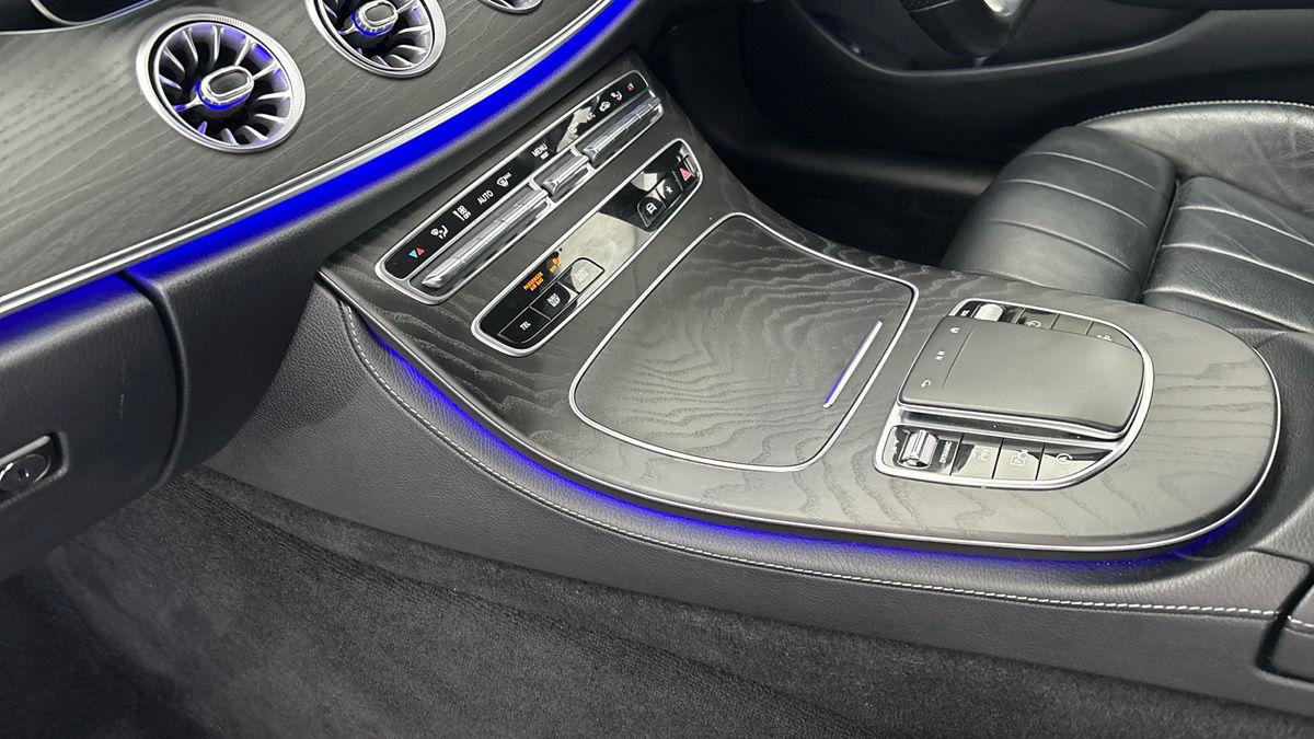 Mercedes-Benz E Class Image 9