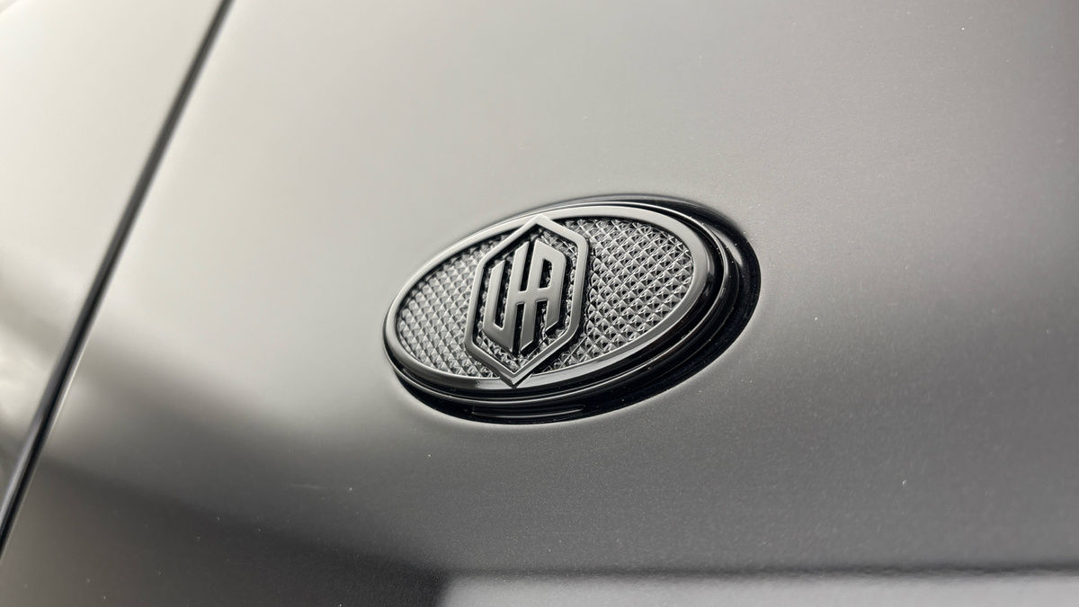 Land Rover Defender 110 Urban Image 29