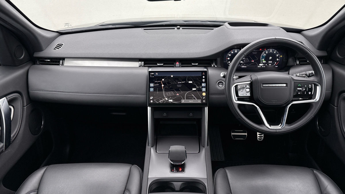 Land Rover Discovery Sport Image 12