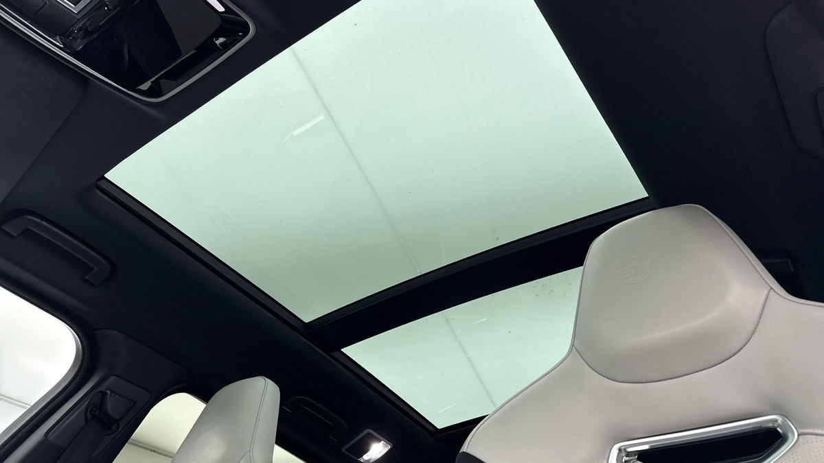 Land Rover Range Rover Sport Image 6