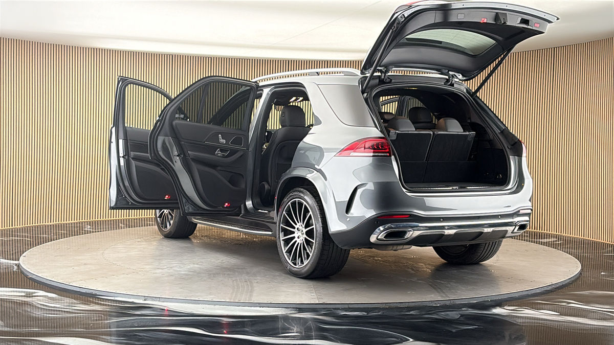 Mercedes-Benz GLE Image 23