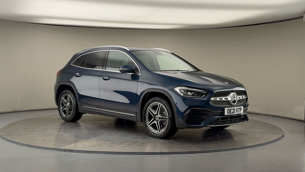 More views of Mercedes-Benz GLA