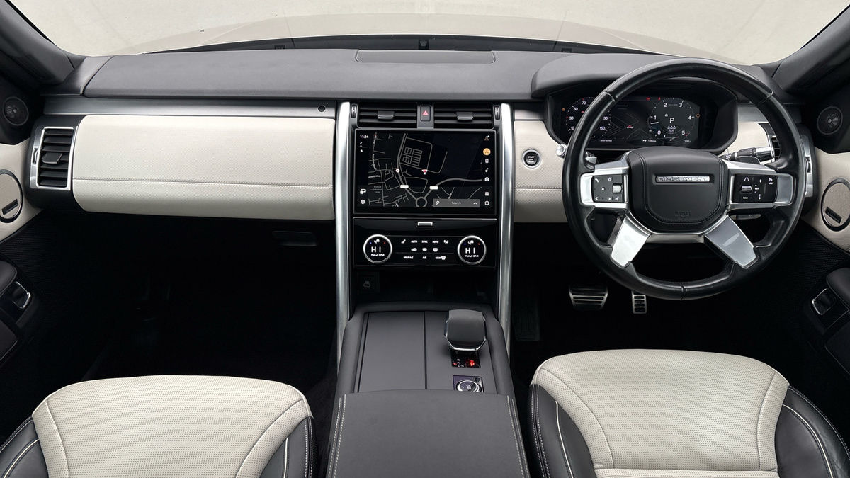 Land Rover Discovery Image 12