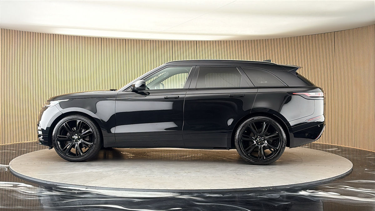 More views of Land Rover Range Rover Velar